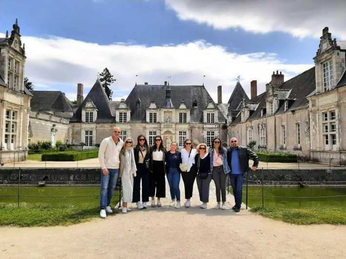 Imagen del tour: Desde Tours: Chambord, Chenonceau y comida en un castillo familiar