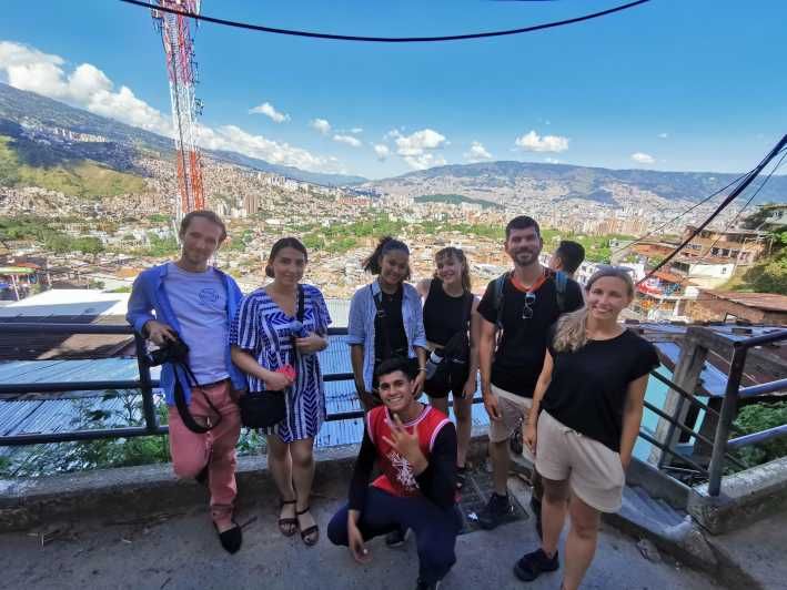 Imagen del tour: Medellín: Recorre la Comuna 13 más allá de la historia y los graffitis