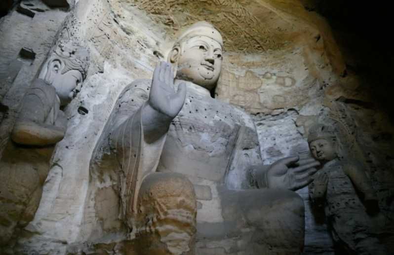 Imagen del tour: Salida desde la estación de tren de Datong Visita a las grutas de Datong Yungang