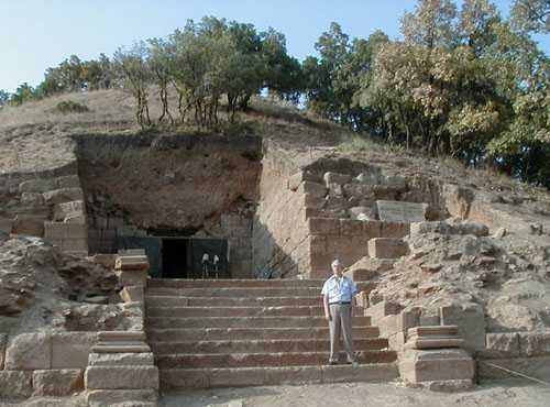 Imagen del tour: Excursión de un día al Templo Tracio de Starosel y al Balneario de Hissaria