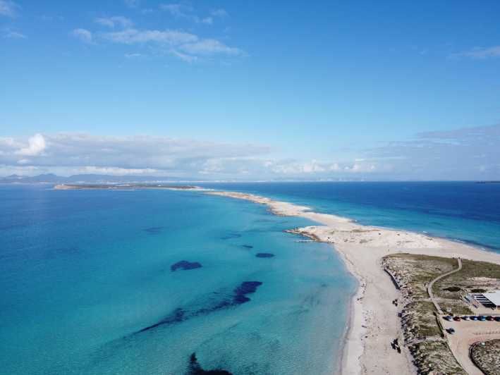 Imagen del tour: Ibiza: Platja d'en Bossa traslado de ida y vuelta a Formentera