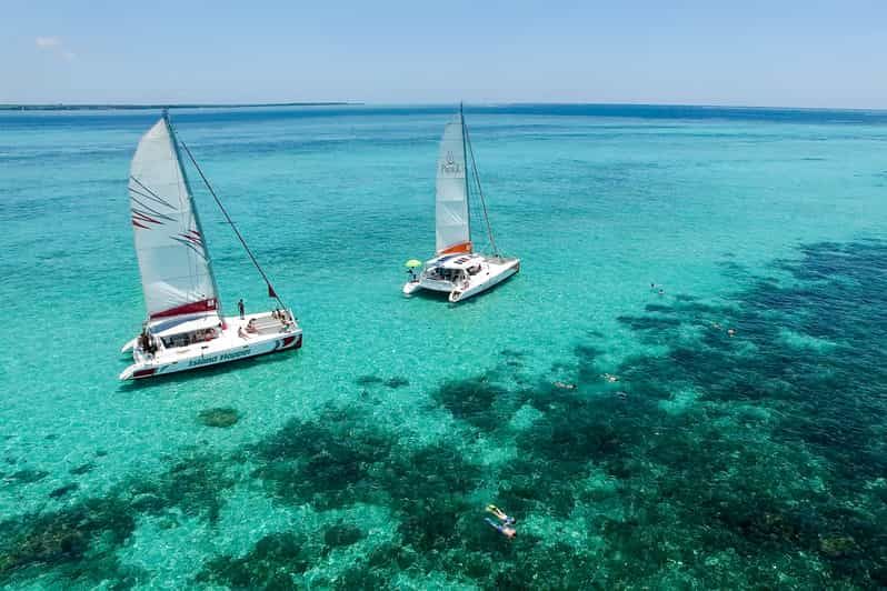 Imagen del tour: Crucero de día completo a Ile aux Cerfs con almuerzo barbacoa incluido