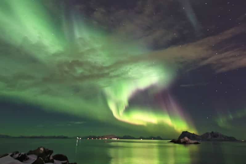 Imagen del tour: Persigue la Aurora Boreal con un fotógrafo