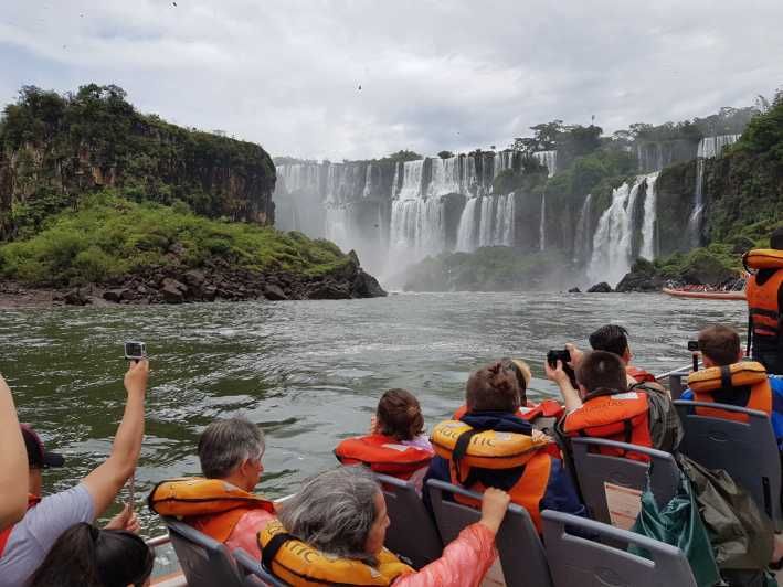 Imagen del tour: De Foz do Iguaçu: barco por cataratas del Iguazú, Argentina