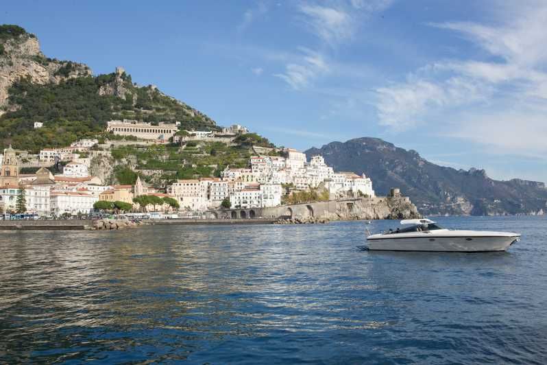 Imagen del tour: Desde Positano: tour en barco privado a Capri o Amalfi
