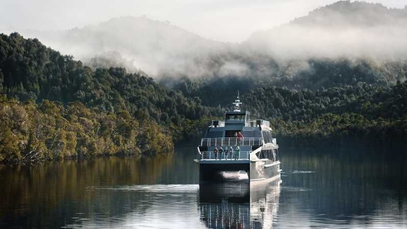 Imagen del tour: Strahan Crucero por el río Gordon con almuerzo y paseo por la isla Sarah