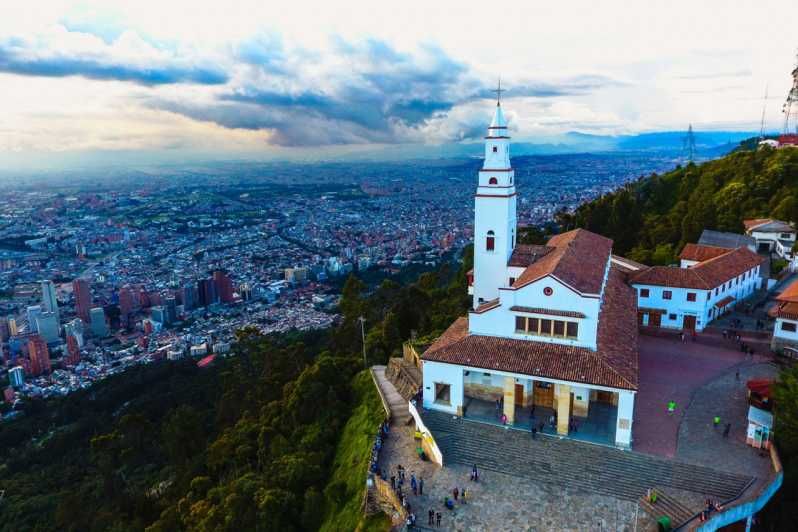 Imagen del tour: Bogotá: Monserrate, La Candelaria y tour a pie por la ciudad