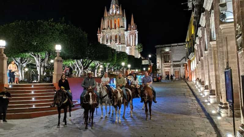 Imagen del tour: San Miguel de Allende: Paseo a Caballo por Cantinas