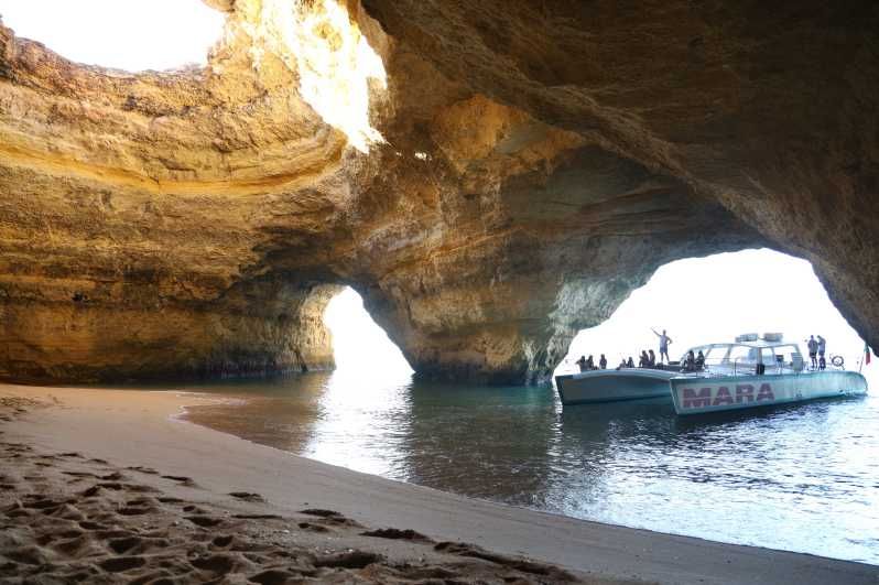 Imagen del tour: Crucero en catamarán: cuevas y costa hasta Benagil