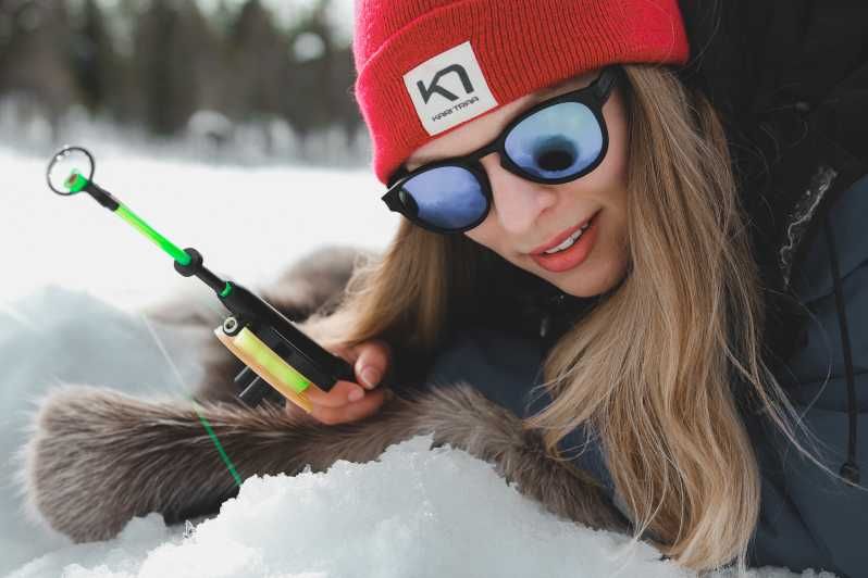 Imagen del tour: Levi: tour finlandés de pesca en hielo en coche