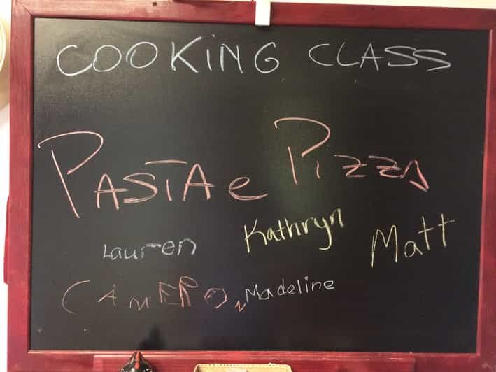 Imagen del tour: Cortona: Clase de cocina de pasta y pizza