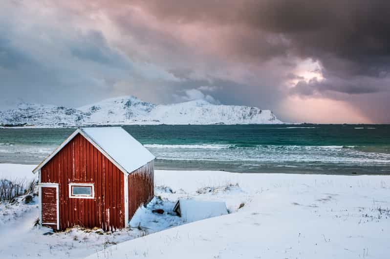 Imagen del tour: Desde Svolvaer: Excursión fotográfica de 2 días al archipiélago de Lofoten