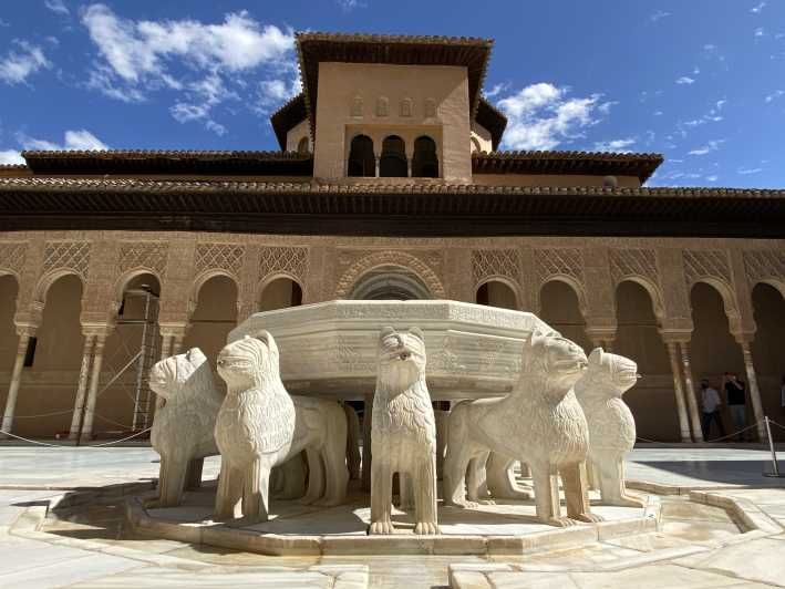 Imagen del tour: Alhambra y jardines del Generalife: tour con acceso rápido