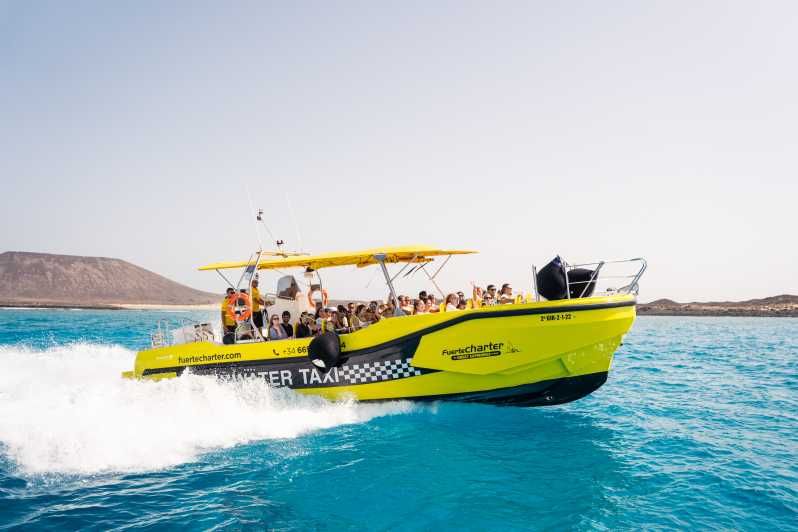 Imagen del tour: Fuerteventura: taxi acuático ida/vuelta a la isla de Lobos
