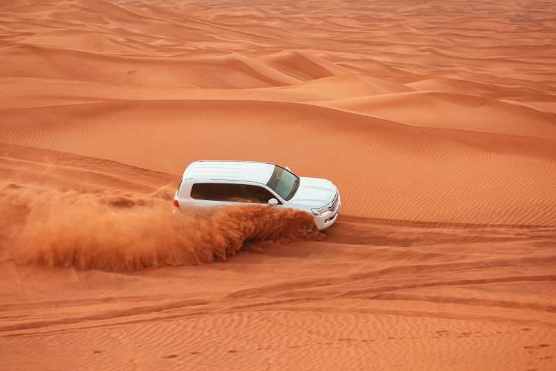 Imagen del tour: Doha: Safari por el desierto, conducción en dunas, sandboard, paseo en camello