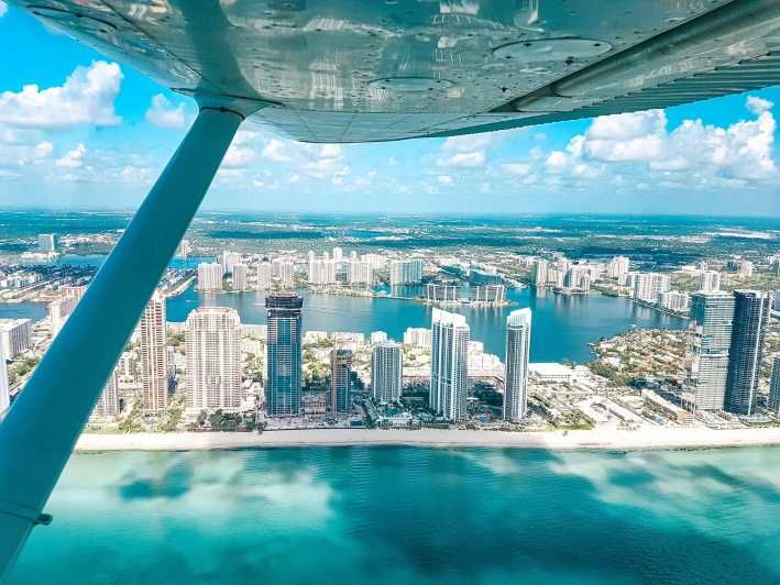 Imagen del tour: Miami Beach: Tour privado en avión por South Beach con bebidas