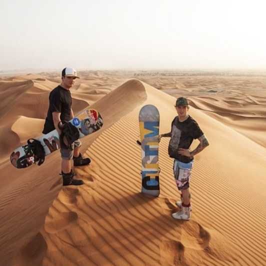 Imagen del tour: Desde Agadir/Tamraght/Taghazout: Sandoarding en las dunas