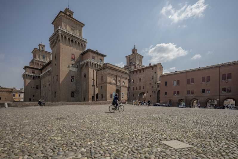Imagen del tour: Ferrara: Lo mejor de la ciudad a pie con guía local
