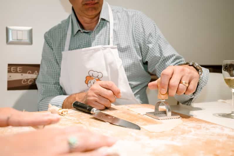 Imagen del tour: Varenna: Clase de pasta y tiramisú para grupos reducidos con bebidas