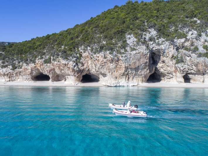 Imagen del tour: Cala Gonone: Golfo de Orosei Excursión en barco con patrón