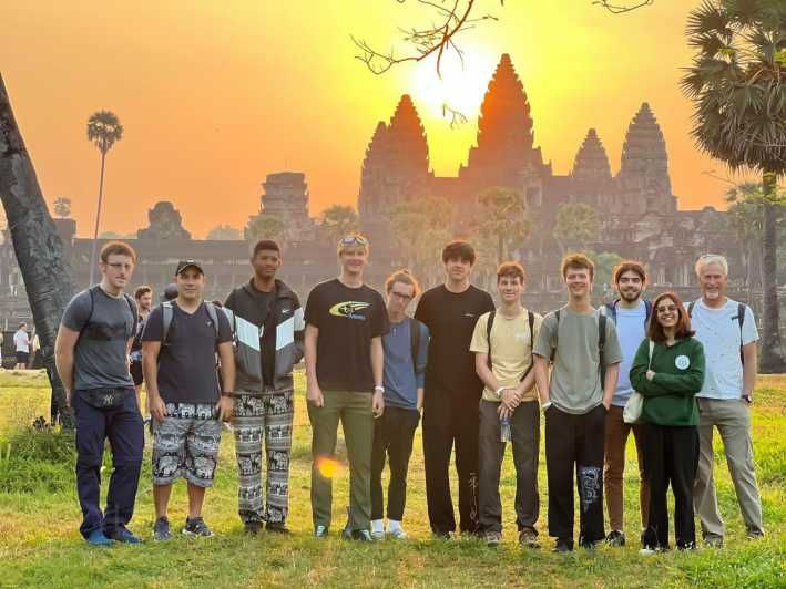 Imagen del tour: Siem Reap: Excursión de 2 días a Angkor Wat con amanecer y atardecer