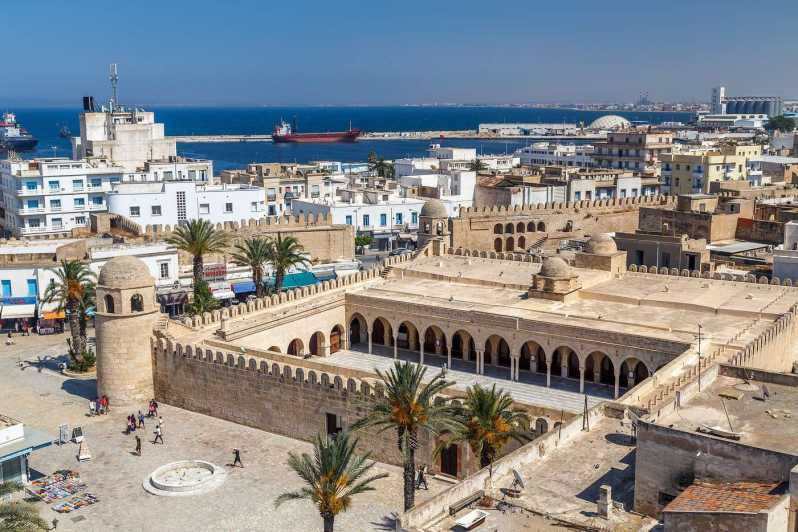 Imagen del tour: Sousse: Viaje Privado a Kantaoui, Medina de Susa y Hergla