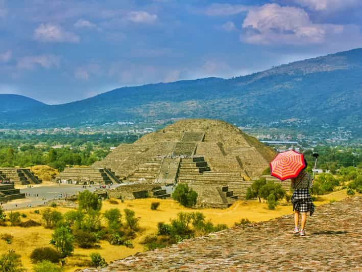 Imagen del tour: Visita guiada a pie por las Pirámides de Teotihuacán - 2 horas