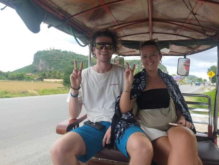 Imagen del tour: Excursión en Tuk Tuk de día completo por la ciudad y el campo de Battambang