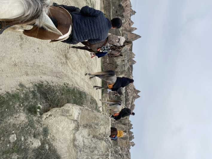 Imagen del tour: Capadocia: Excursión guiada a caballo por las Chimeneas de las Hadas