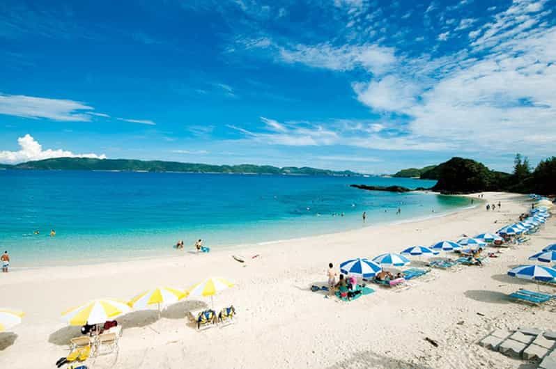 Imagen del tour: Desde Naha: Excursión de un día a la Isla Zamami con Almuerzo