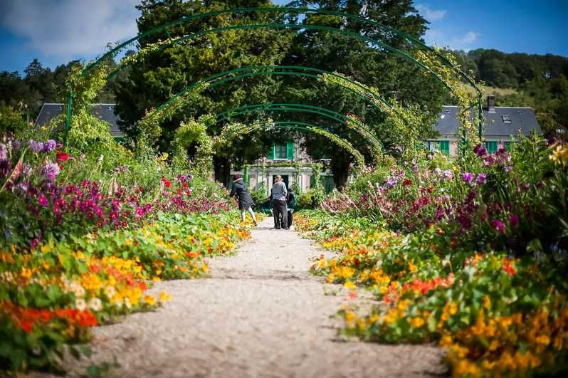 Imagen del tour: Giverny: Visita guiada a la Casa y Jardines de Monet