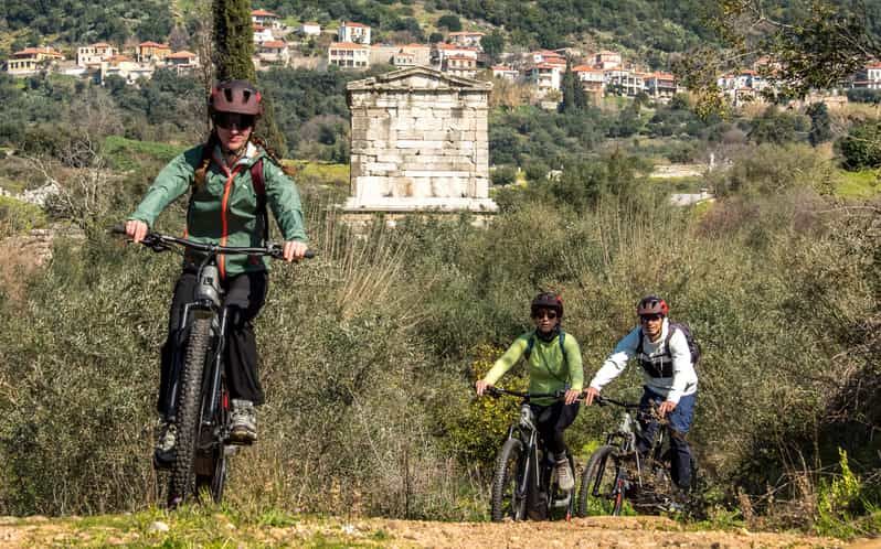 Imagen del tour: La antigua Mesenia: Excursión en E-Bike con Visita al Monasterio y Picnic
