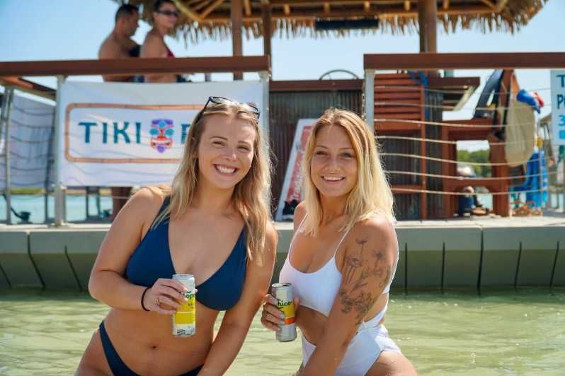 Imagen del tour: Crucero de 2 h Tiki Pub Fun in the Sun