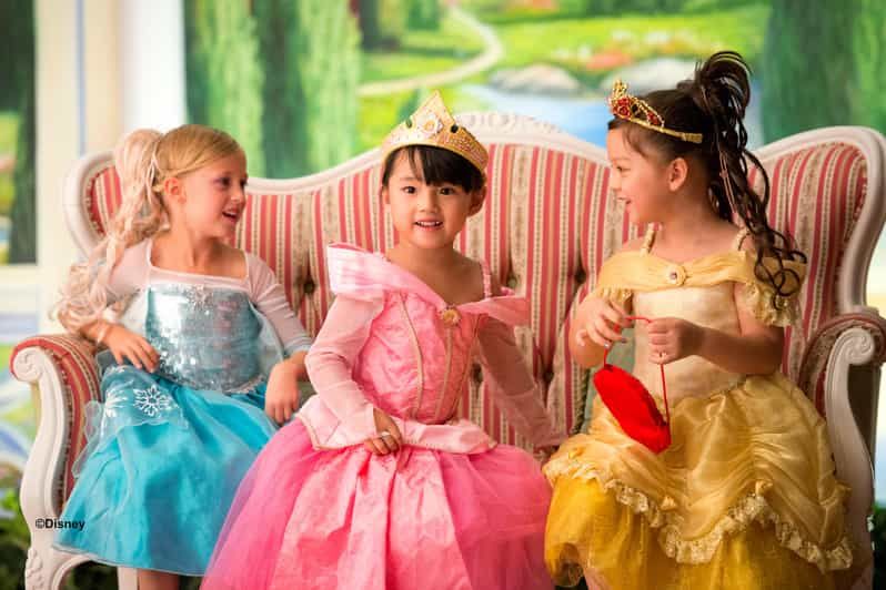 Imagen del tour: HK Disneyland: Maquillaje de Princesa por Bibbidi Bobbidi Boutique