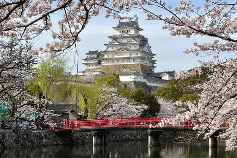 Imagen del tour: Lo Mejor del Castillo y los Jardines de Himeji: 3 h de visita guiada a pie