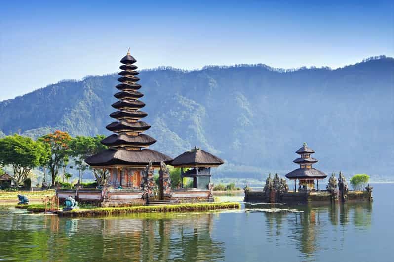 Imagen del tour: Norte de Bali: Cascada de Banyumala y Templo de Ulun Danu Beratan