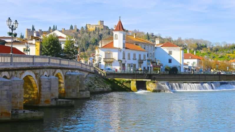 Imagen del tour: Desde Lisboa: Tour privado de día completo a Tomar y Coimbra