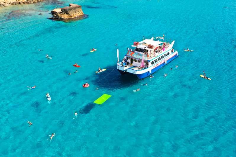 Imagen del tour: Ibiza: crucero por playas con surf de remo, aperitivos y bebidas