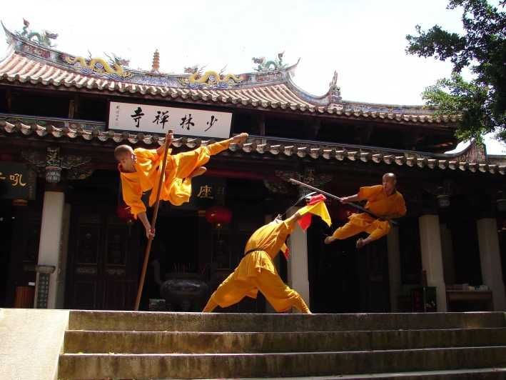 Imagen del tour: Tour privado al Templo Shaolin y al Budismo Zen Espectáculo musical