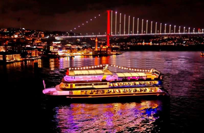 Imagen del tour: Estambul: Cena Crucero y Espectáculo en el Bósforo con Mesa Privada