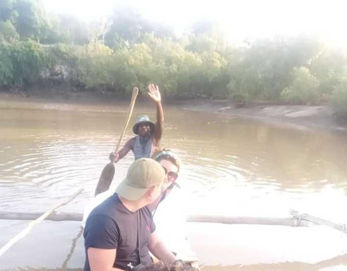 Imagen del tour: Playa de Diani: Experiencia al atardecer en el río Kongo en canoa