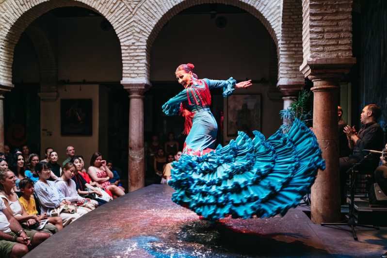 Imagen del tour: Sevilla: espectáculo flamenco con entrada opcional al Museo