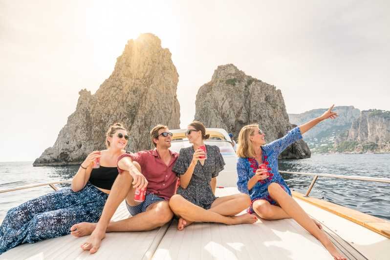 Imagen del tour: Desde Sorrento: tour en barco a Capri y Gruta Azul opcional