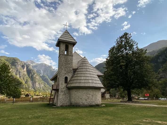 Imagen del tour: Desde Shkoder/Tirana: Excursión de un día a Theth y el Ojo Azul