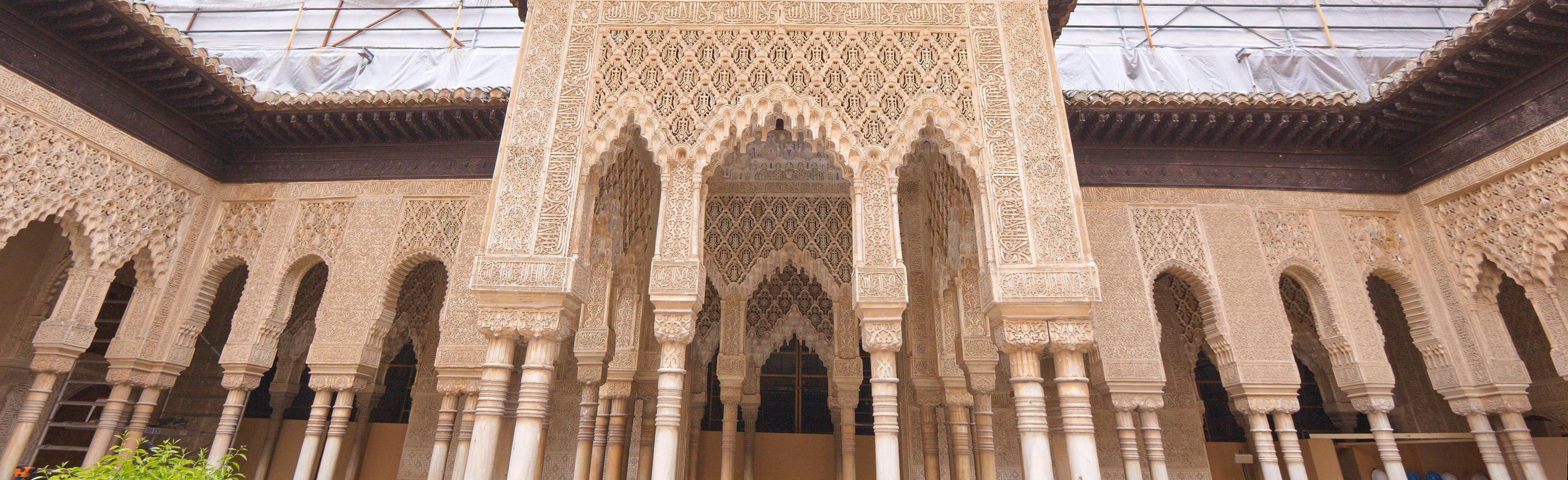 Imagen del tour: Entradas sin colas a la Alhambra y el Generalife con visita guiada