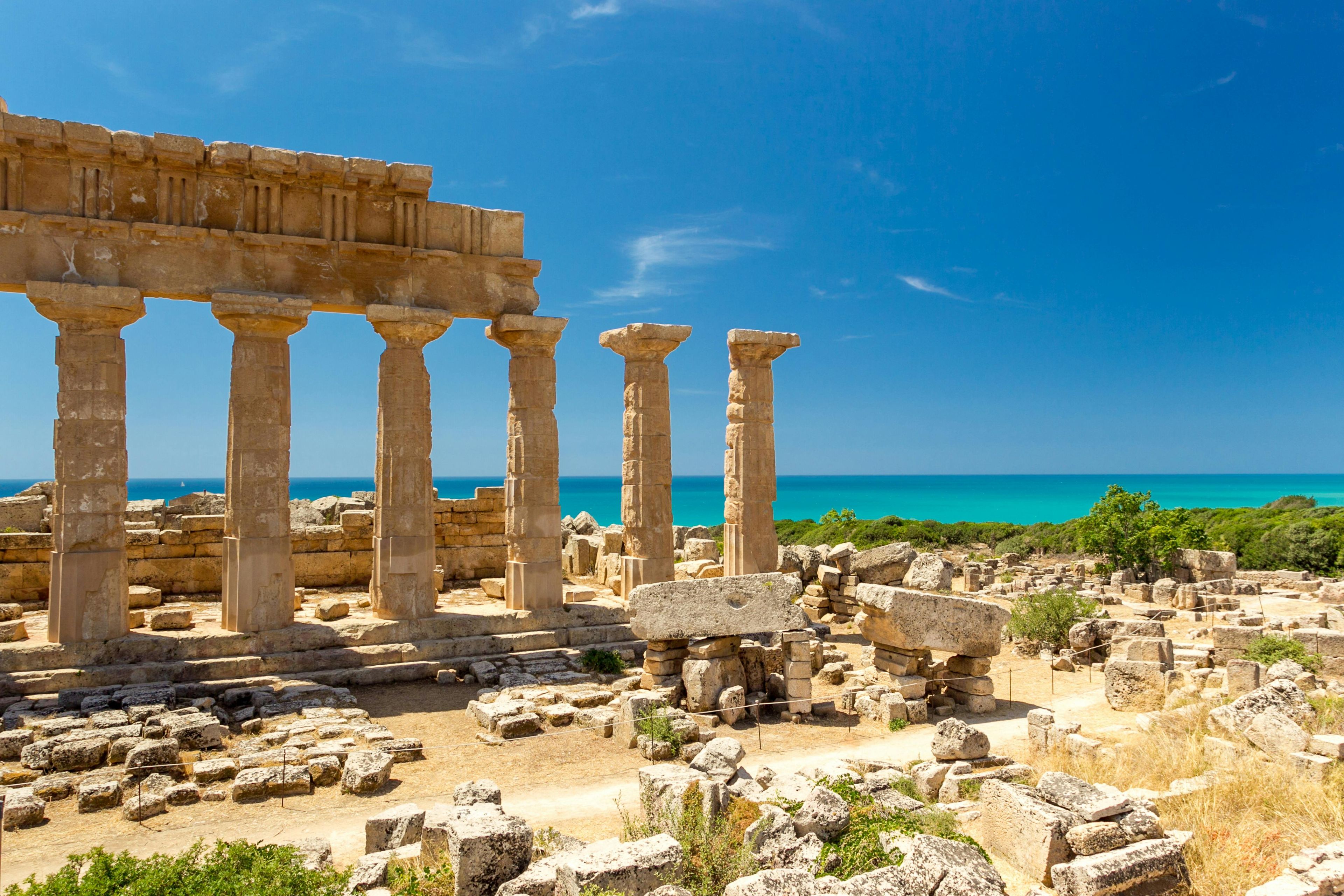 Imagen del tour: Tour de la Acrópolis y playas de arena blanca en Selinunte