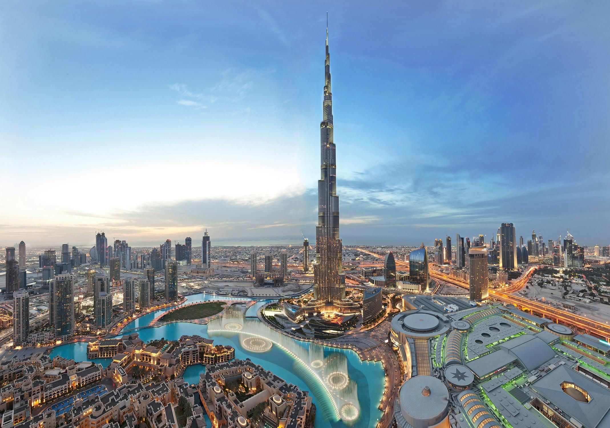 Imagen del tour: Excursión a Dubái con visita al Burj Khalifa y al acuario de Dubái
