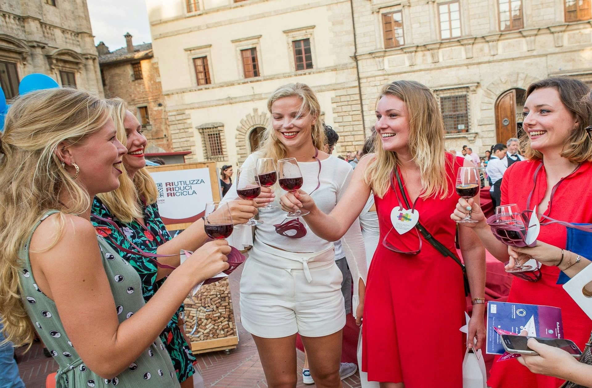 Imagen del tour: Experiencia de amantes del vino en Montepulciano