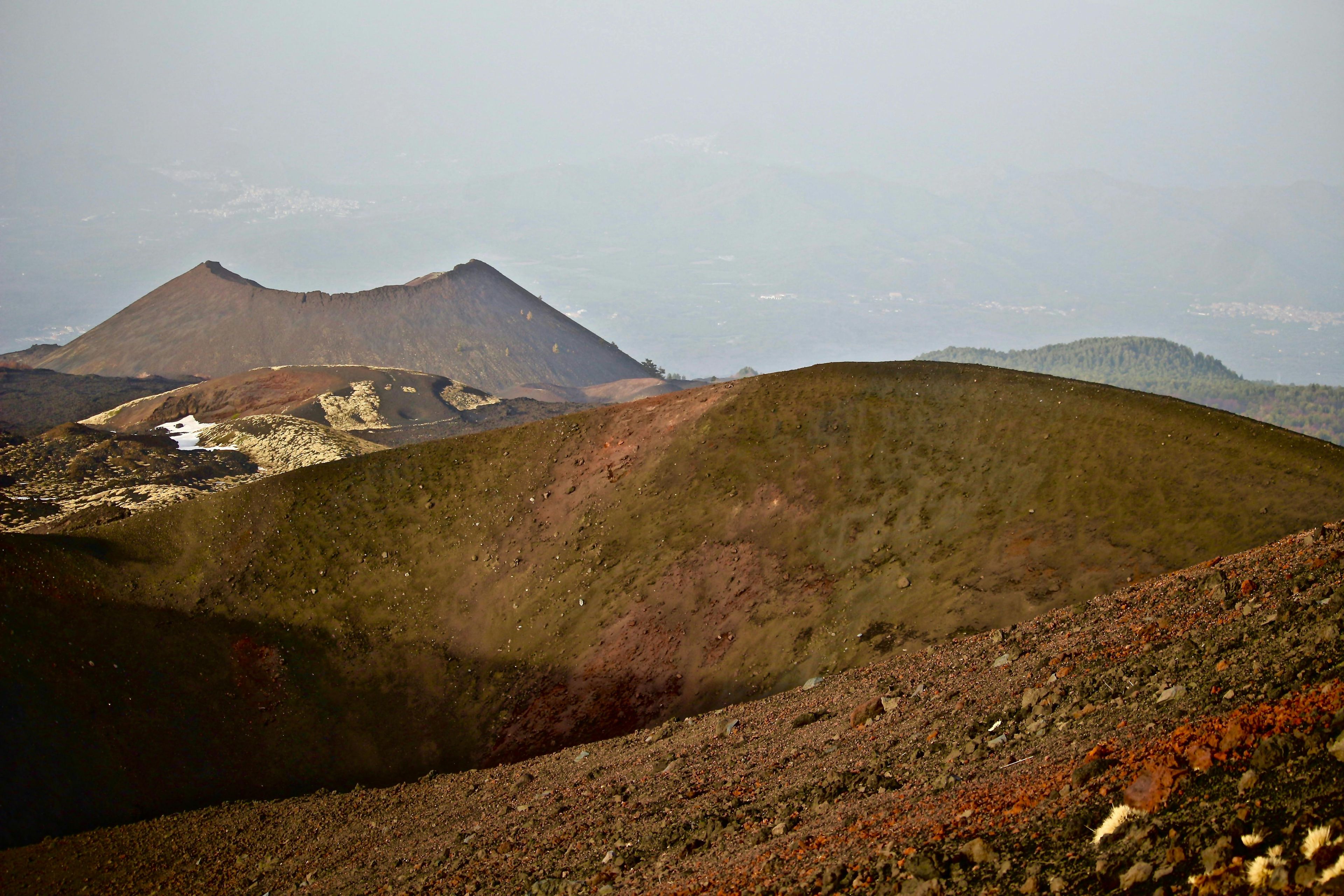 Imagen del tour: Excursión guiada de trekking a los cráteres del Etna.