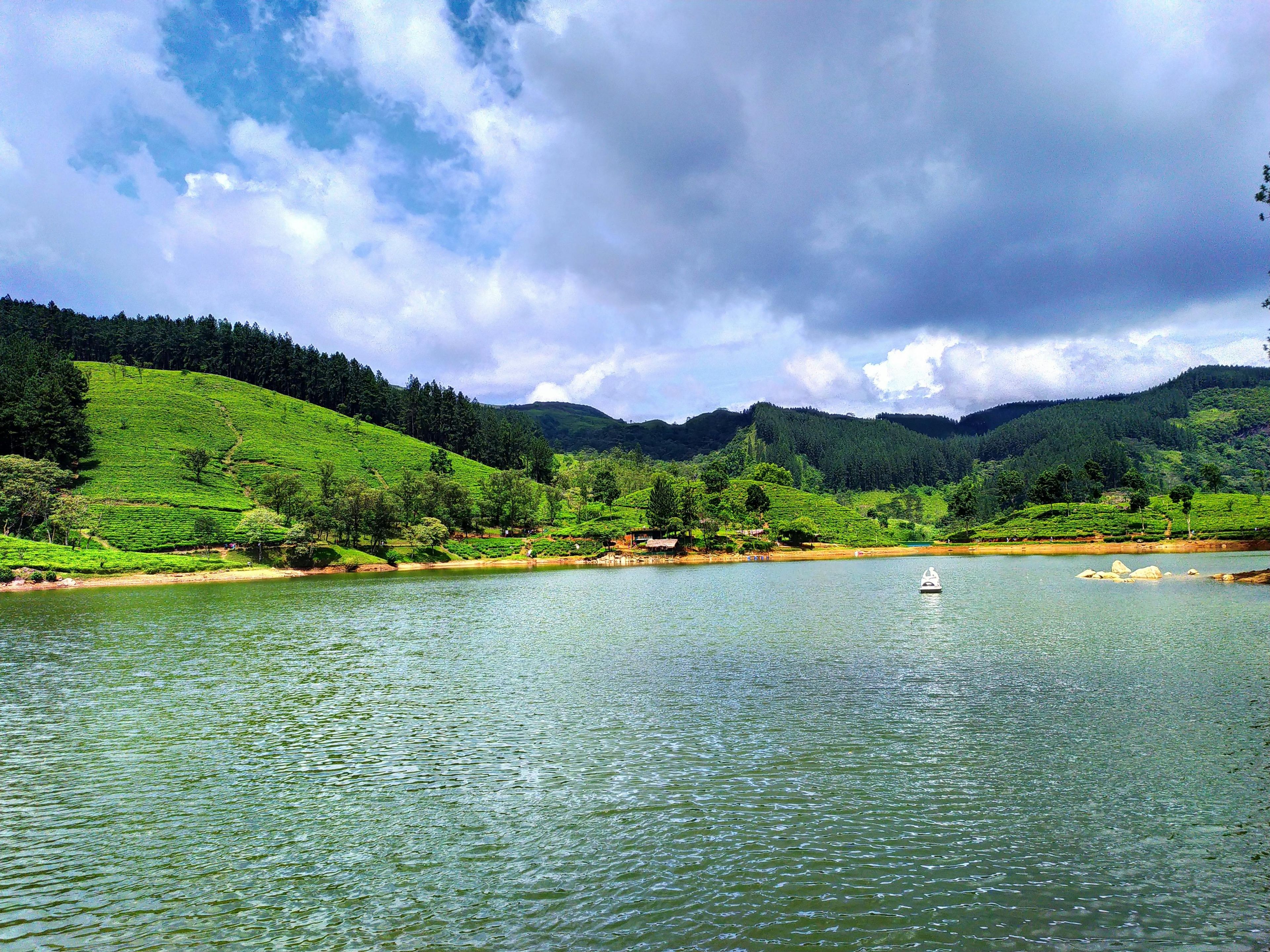 Imagen del tour: Excursión de un día a Kandy y el lago Sembuwatta desde Nuwara Eliya